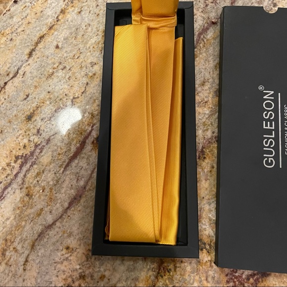 Gusleson High Quality Solid Gold Formal Necktie for Men - Picture 4 of 8